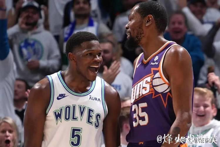 爱德华兹活力四射，撩女球员又逗队医，却被杜兰特揭了底